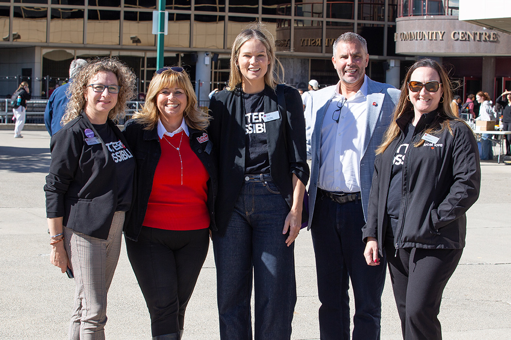 Western United Way volunteers and staff from United Way Elgin Middlesex.